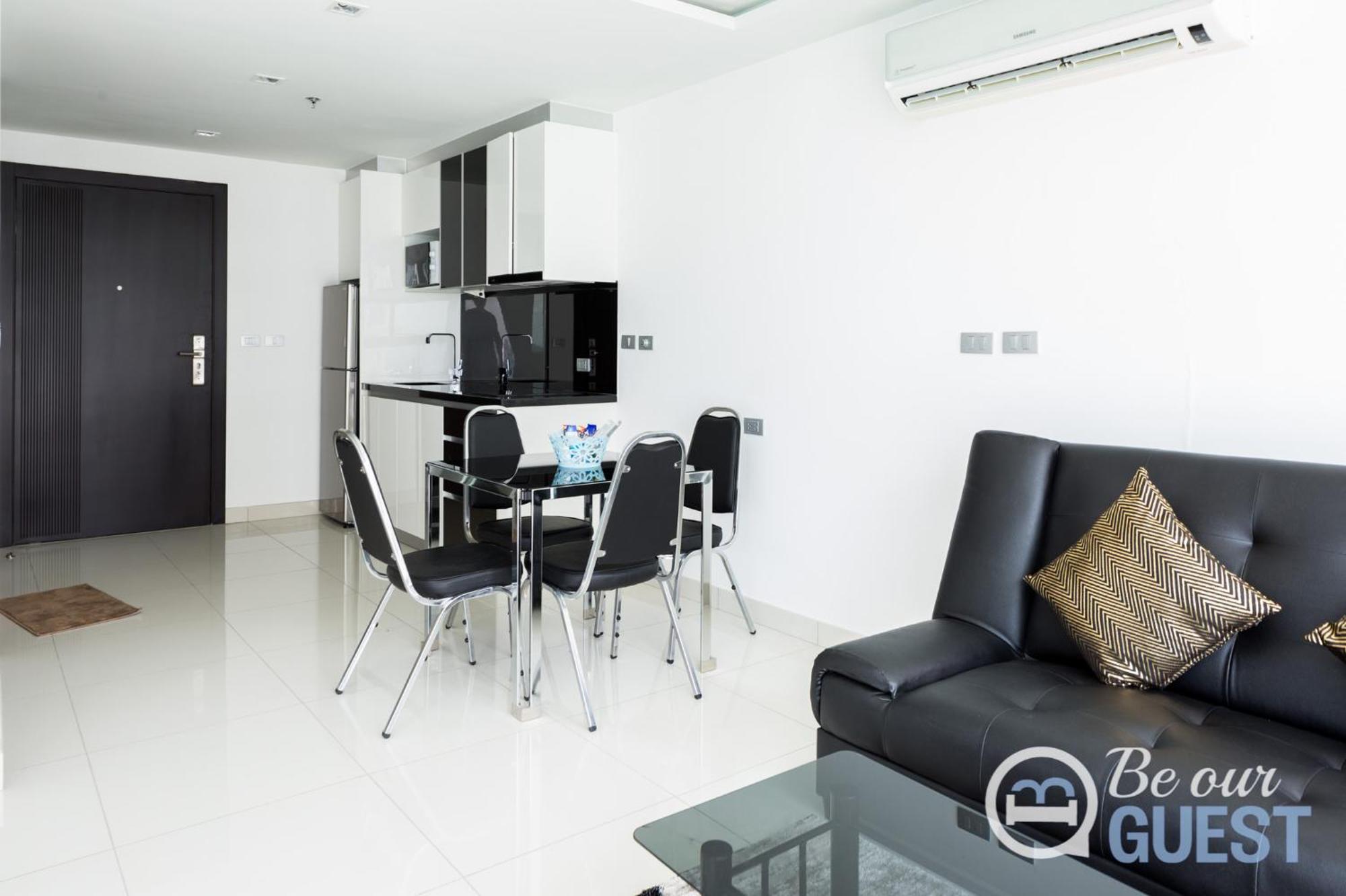 Stunning Sea View Condo On The Beach - Monthly Stay Pattaya Eksteriør bilde